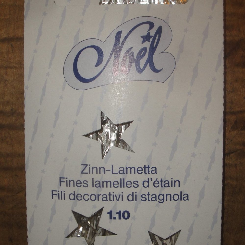 Real Metal Foil German Christmas Tree Icicles Tinsel Old Fashioned Zinn Lametta